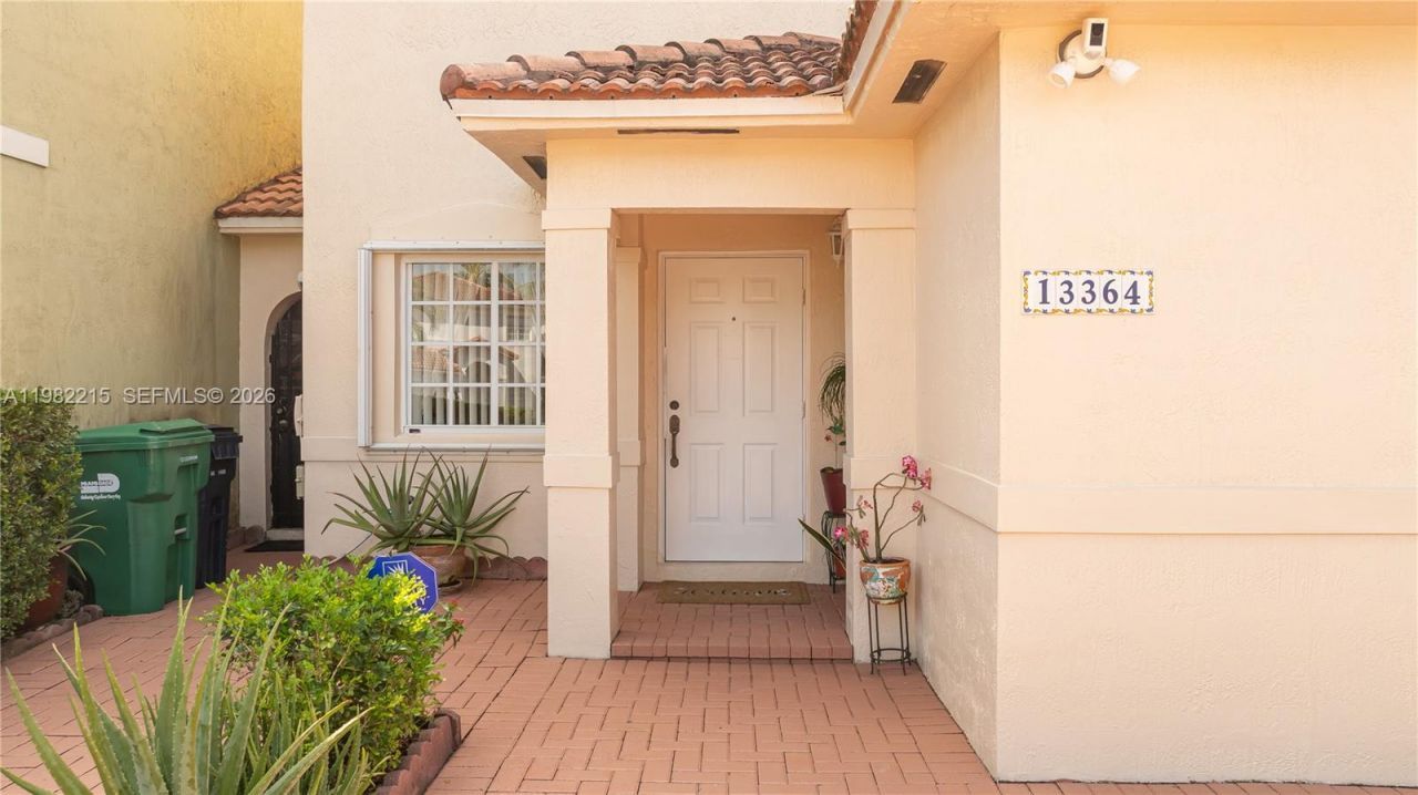 13364 SW 143rd St , Miami, FL 33186 Photo