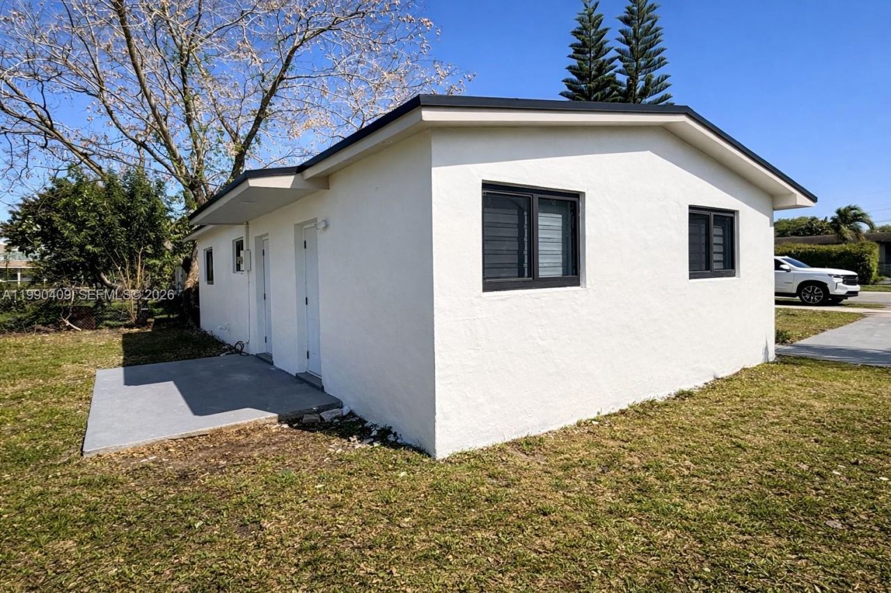 Please Call For Address, Miami, FL 33170 Photo