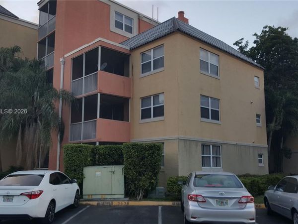 Unit 304, Doral, FL 33166