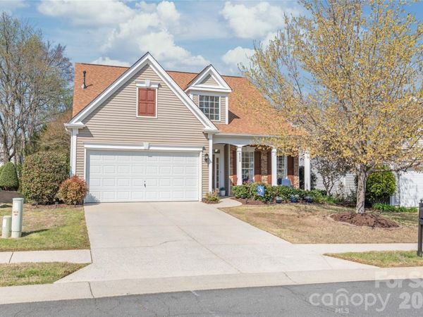 9150 Beaver Brook Way, Charlotte, NC 28277