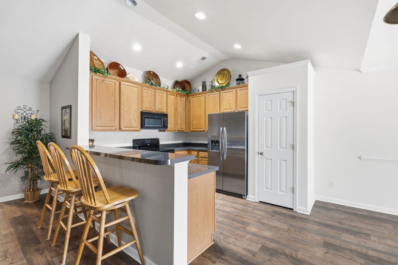 3229 Fieldstone St. Photo 10