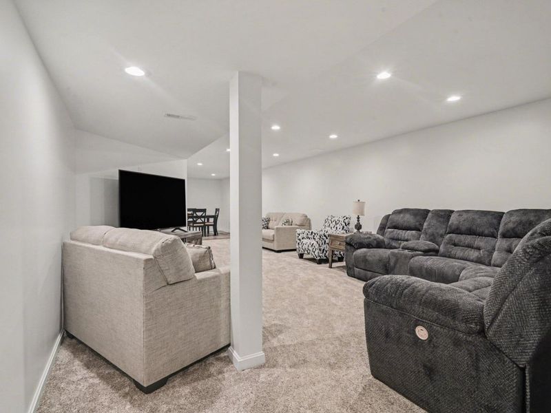 7513 Roxbury, Florence, KY 41042 Photo 26