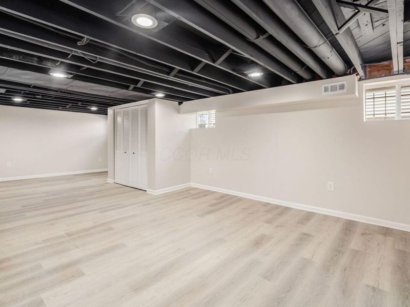 1279 Loretta Avenue, Columbus, OH 43211 Photo 30