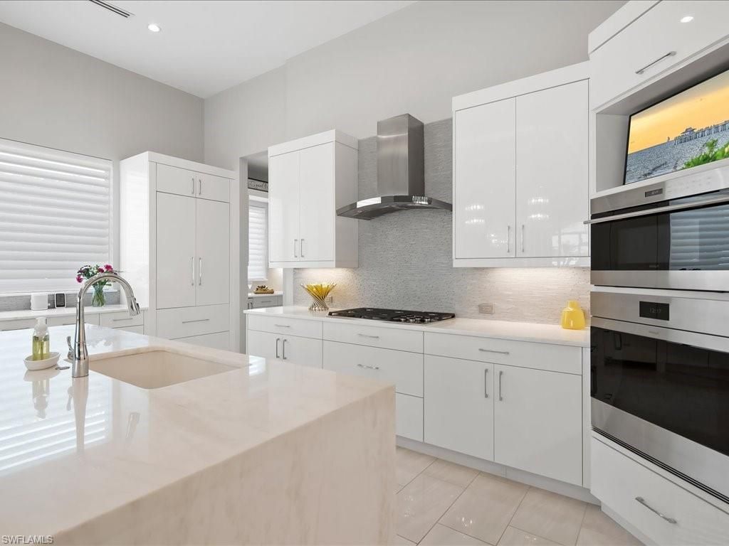 10570 Via Torino Way, Miromar Lakes, FL 33913 Photo