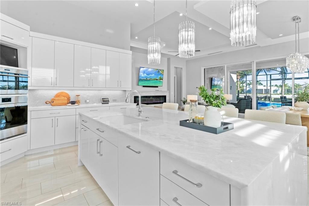 10570 Via Torino Way, Miromar Lakes, FL 33913 Photo