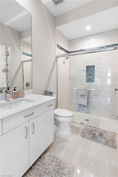 10570 Via Torino Way, Miromar Lakes, FL 33913 Photo