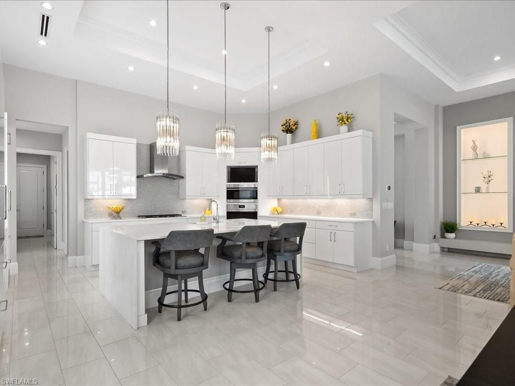 10570 Via Torino Way, Miromar Lakes, FL 33913 Photo