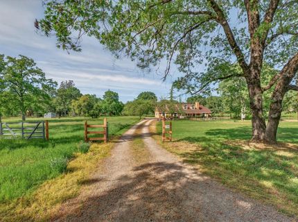 26583 Table Meadow Rd, Auburn, CA 95602 Photo