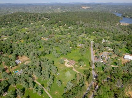 26583 Table Meadow Rd, Auburn, CA 95602 Photo