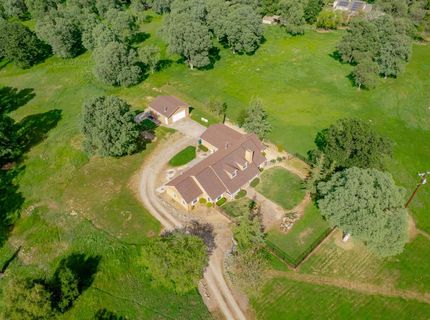 26583 Table Meadow Rd, Auburn, CA 95602 Photo