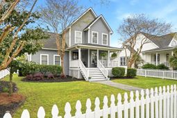 2178 Hartfords Bluff Lane photo 4