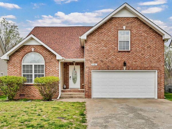 2581 Alex Overlook Way, Clarksville, TN 37043