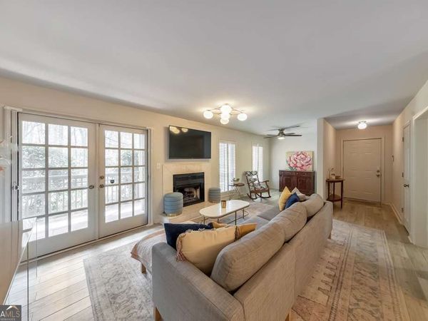 2901 Lenox Road NE, Unit 1005, Atlanta, GA 30324