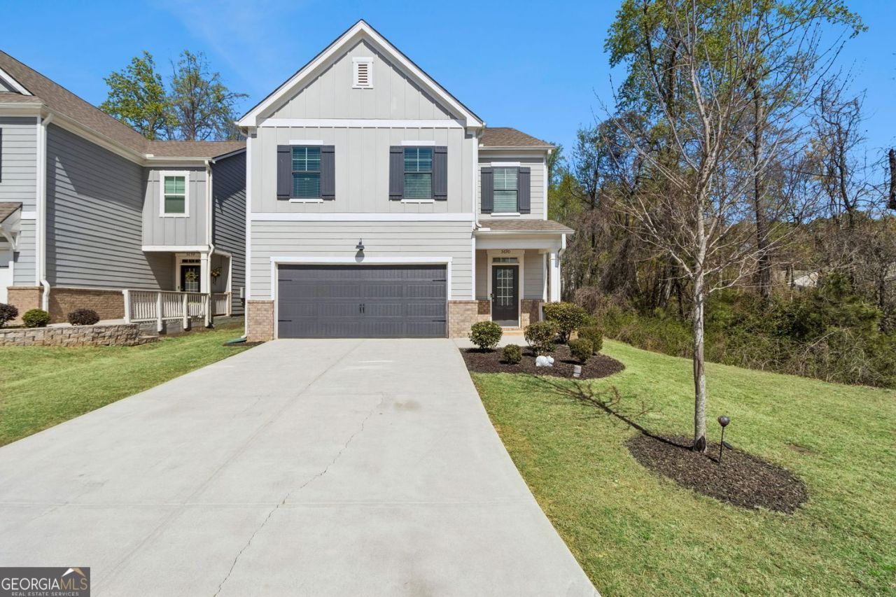 5690 Cricket Melody Lane, Flowery Branch, GA 30542 Main Photo