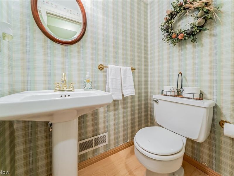 4781 Dorshwood Road, South Euclid, OH 44121 Photo 14