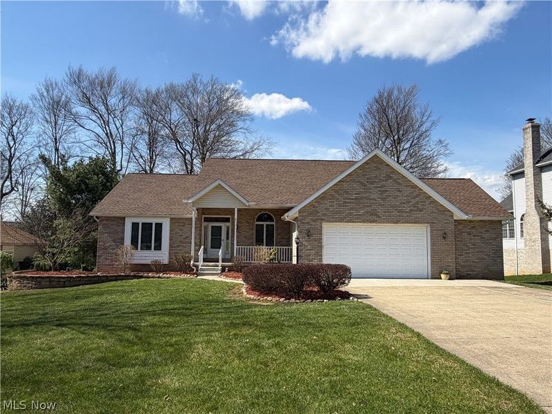 866 Lawrence Drive, Wadsworth, OH 44281 Photo 1