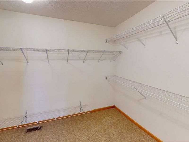 866 Lawrence Drive, Wadsworth, OH 44281 Photo 25