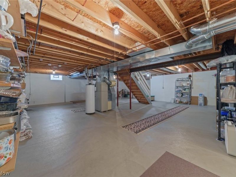 1450 Cove Street NW, Uniontown, OH 44685 Photo 32