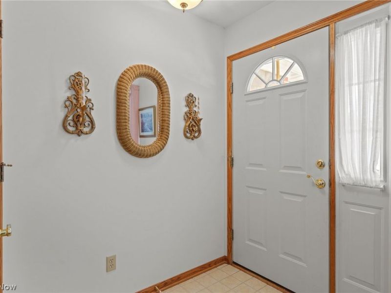 1450 Cove Street NW, Uniontown, OH 44685 Photo 4