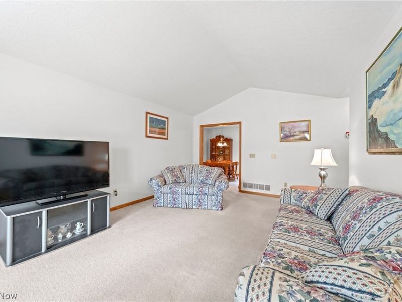 1450 Cove Street NW, Uniontown, OH 44685 Photo 7