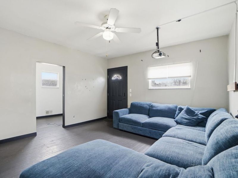 4910 Greenlee Avenue, Saint Bernard, OH 45217 Photo 6