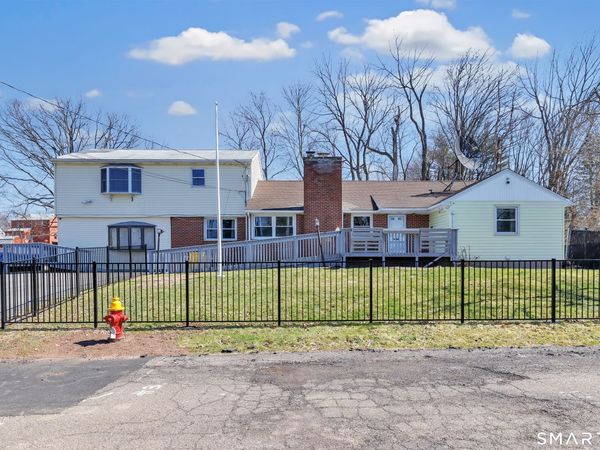 44 Woodlawn, Meriden, CT 06450