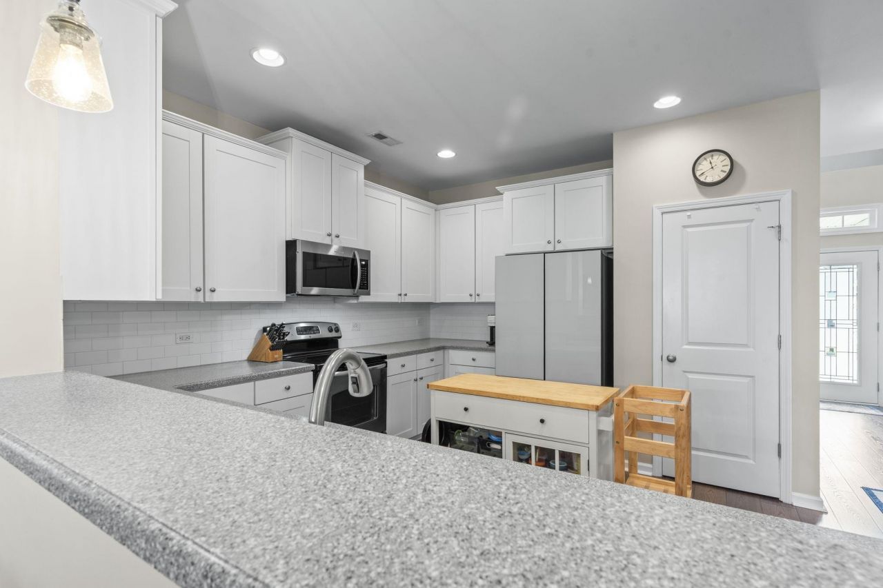 922 Refuge Way Photo 19