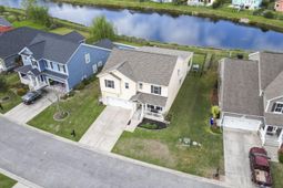 922 Refuge Way photo 4