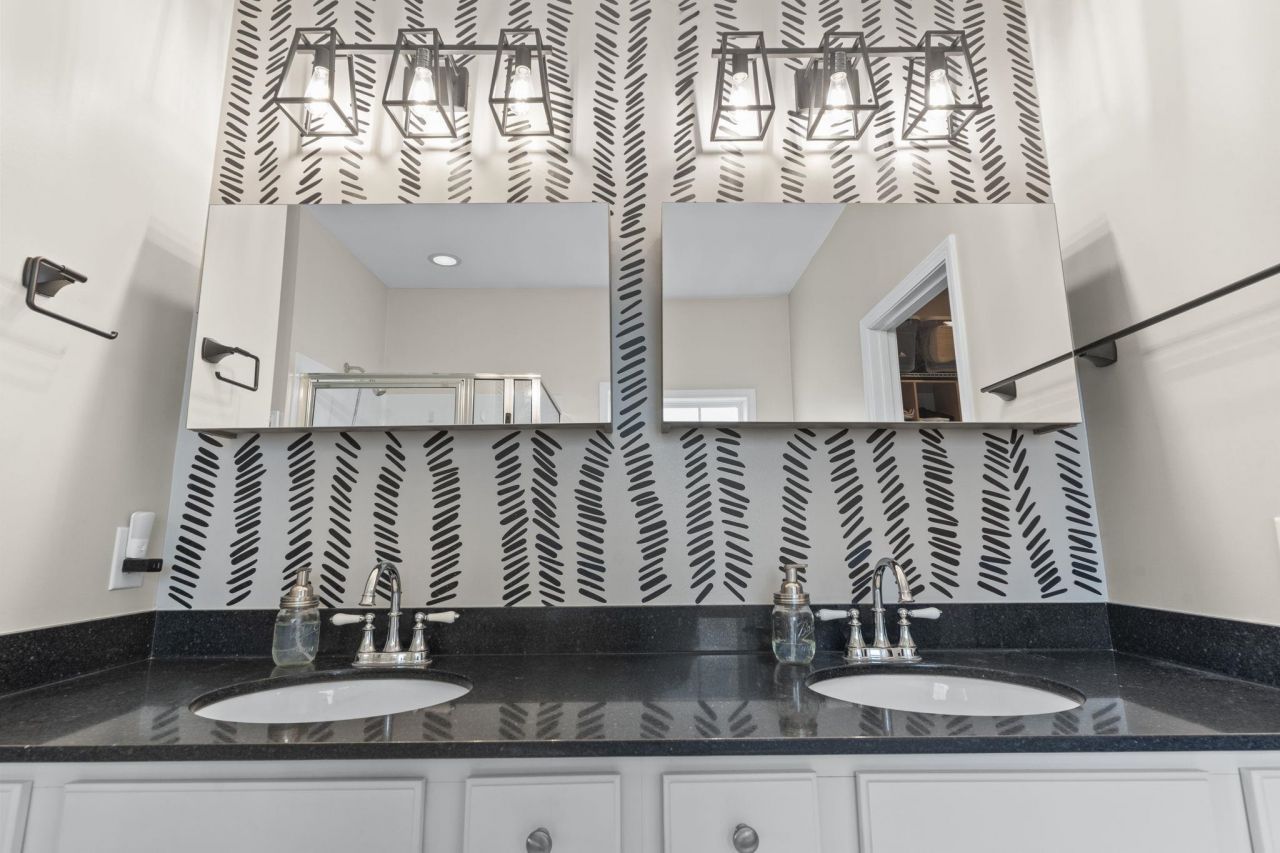 922 Refuge Way Photo 30