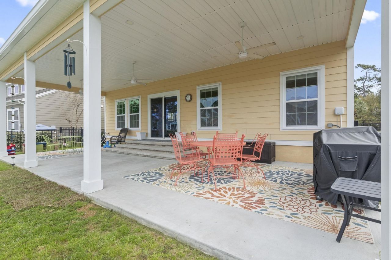 922 Refuge Way Photo 36