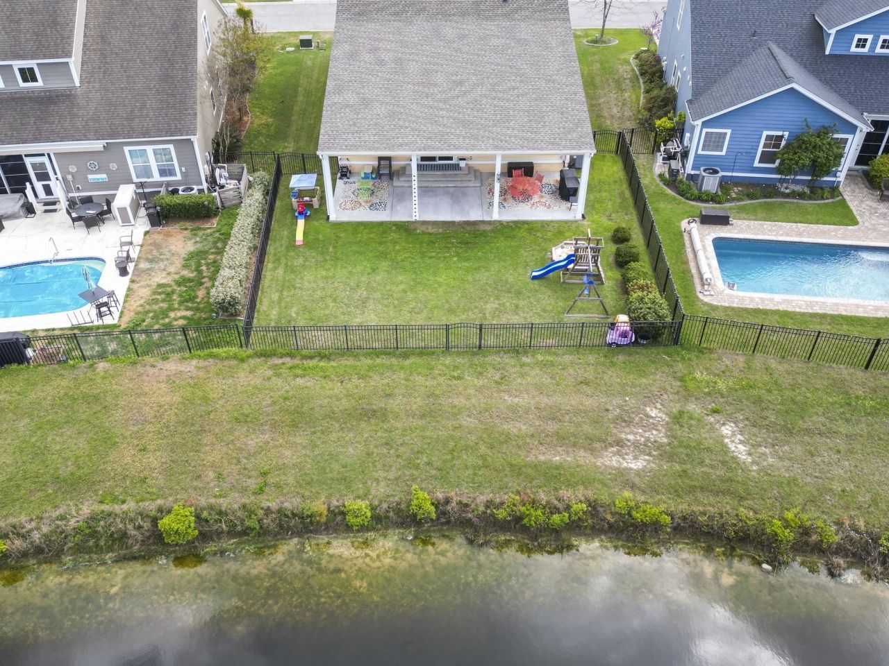 922 Refuge Way Photo 6