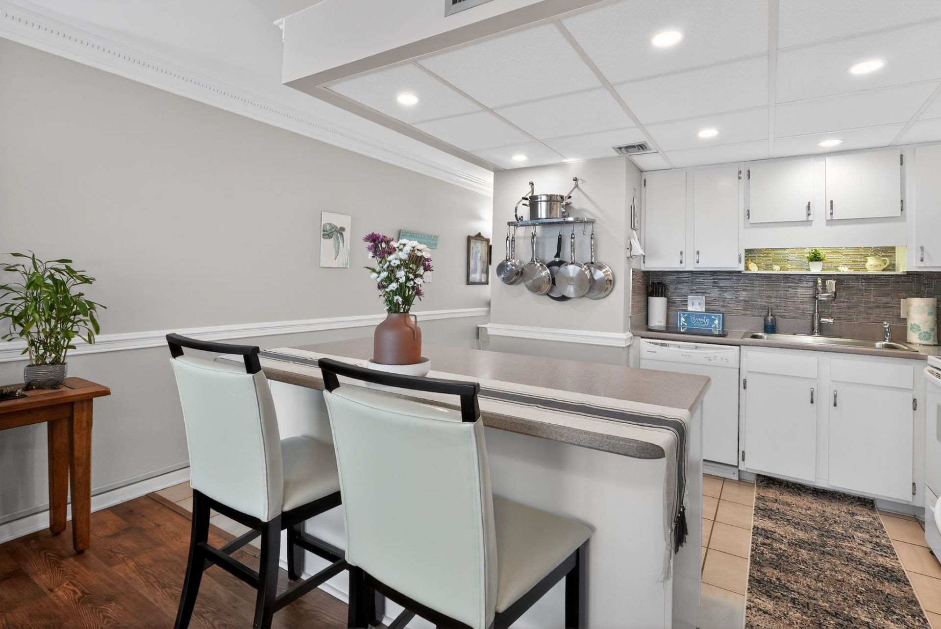 1210 N Waccamaw Dr. Photo 11