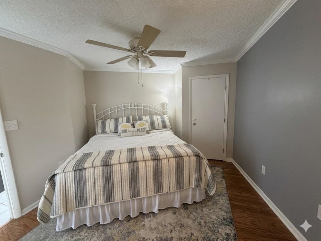 1210 N Waccamaw Dr. Photo 13