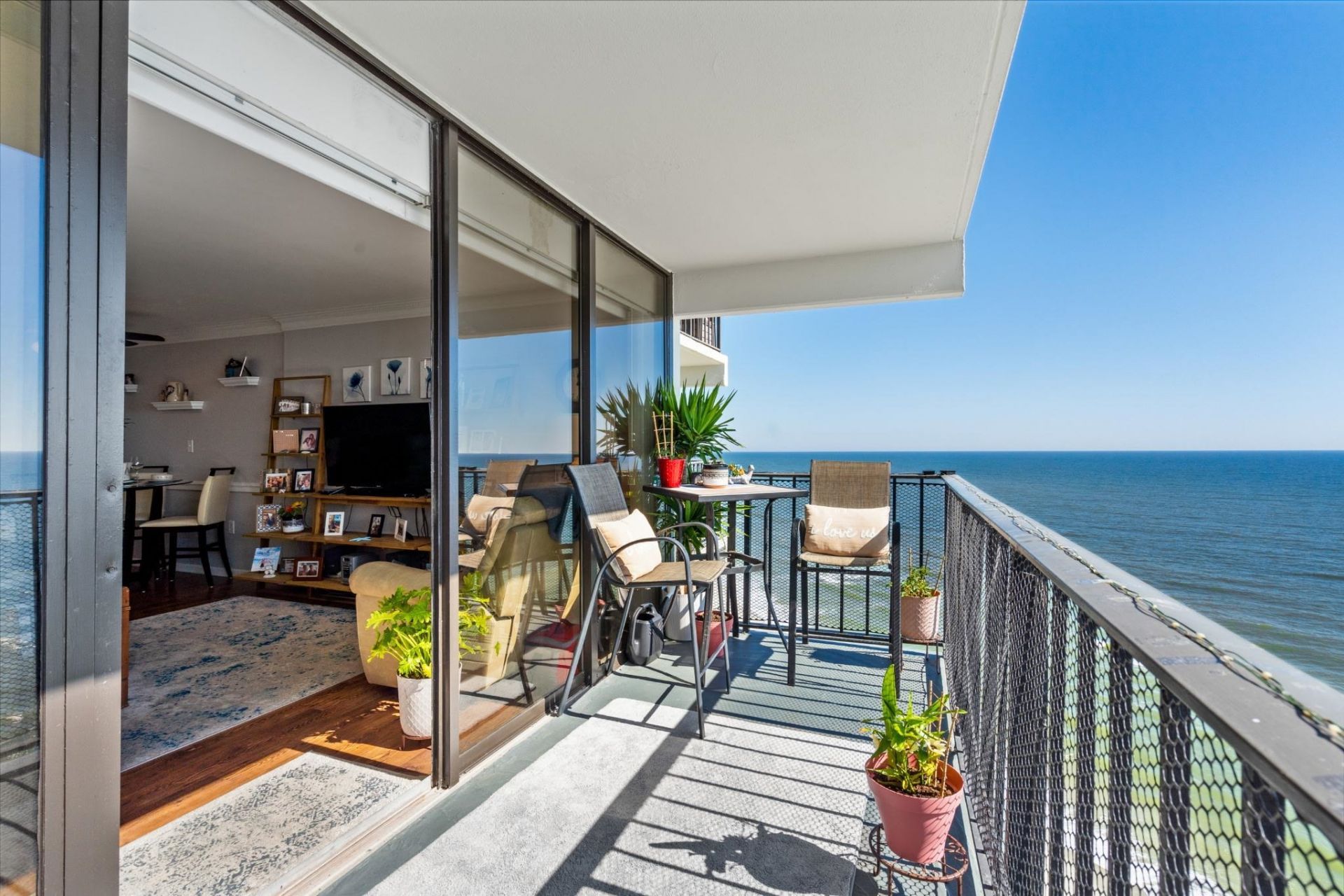 1210 N Waccamaw Dr. Photo 20