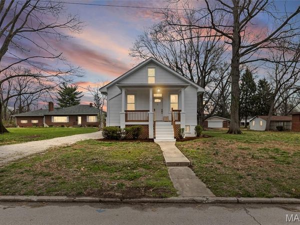 109 S 38th Street, Belleville, IL 62226