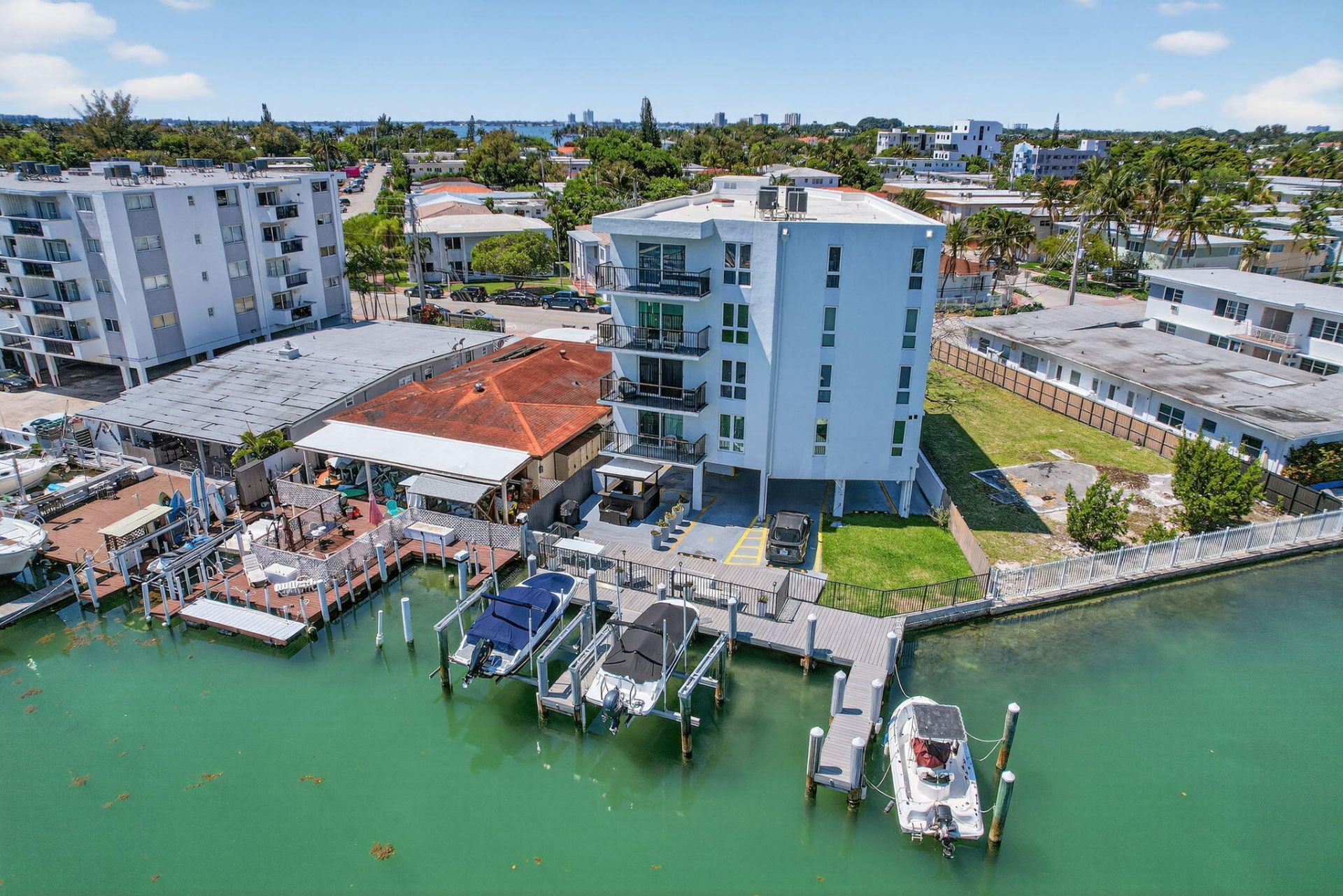 8125 Crespi Boulevard, Unit 2, Miami Beach, FL 33141 Photo