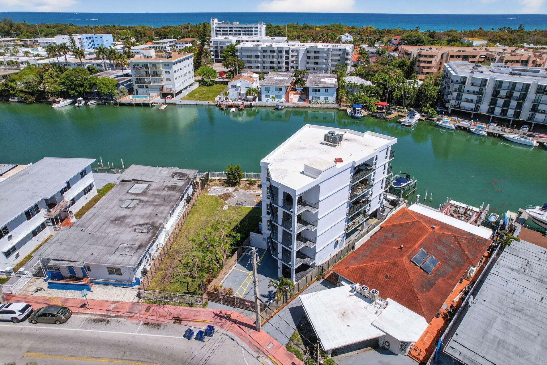 8125 Crespi Boulevard, Unit 2, Miami Beach, FL 33141 Photo