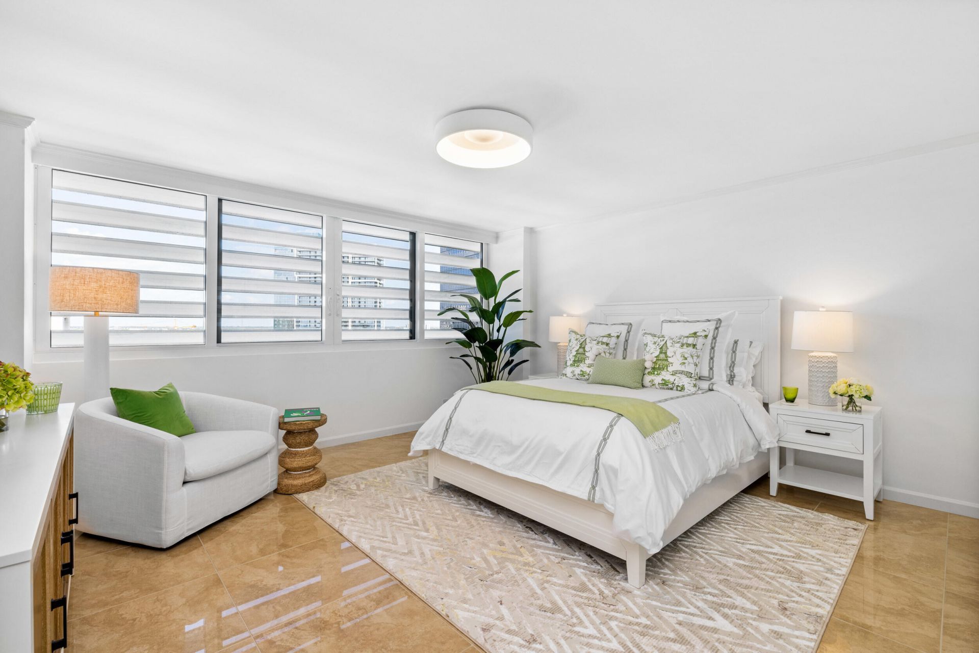 400 N Flagler Drive, Unit 2003, West Palm Beach, FL 33401 Photo