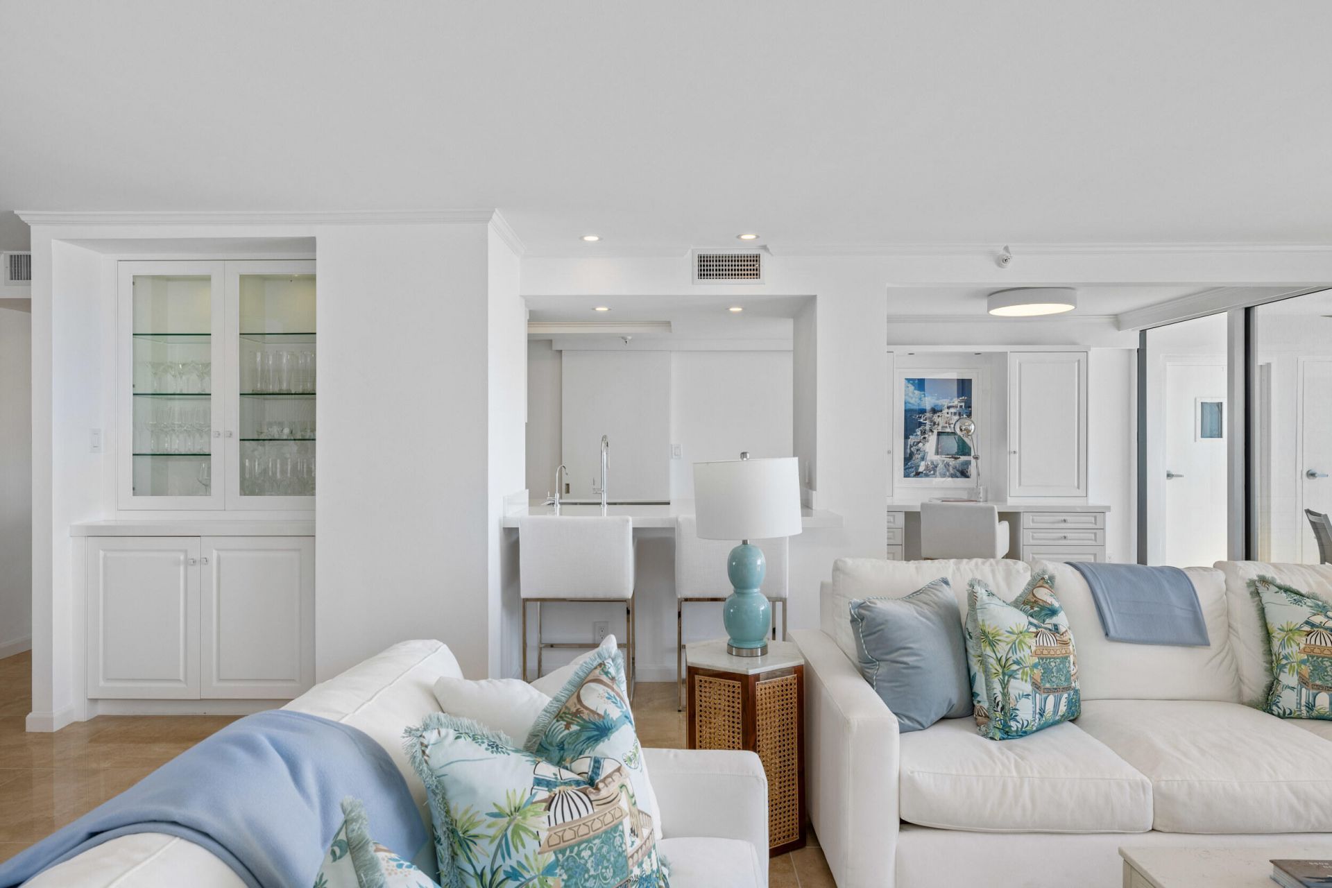 400 N Flagler Drive, Unit 2003, West Palm Beach, FL 33401 Photo