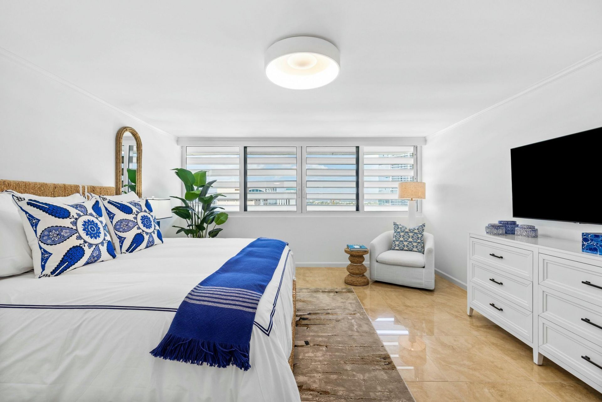 400 N Flagler Drive, Unit 2004, West Palm Beach, FL 33401 Photo