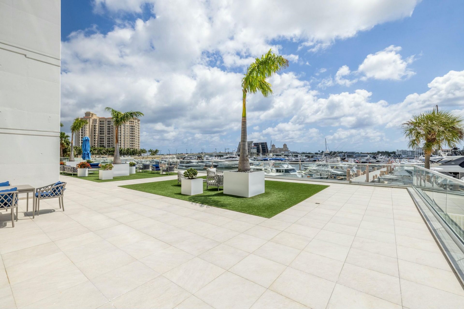 400 N Flagler Drive, Unit 2004, West Palm Beach, FL 33401 Photo