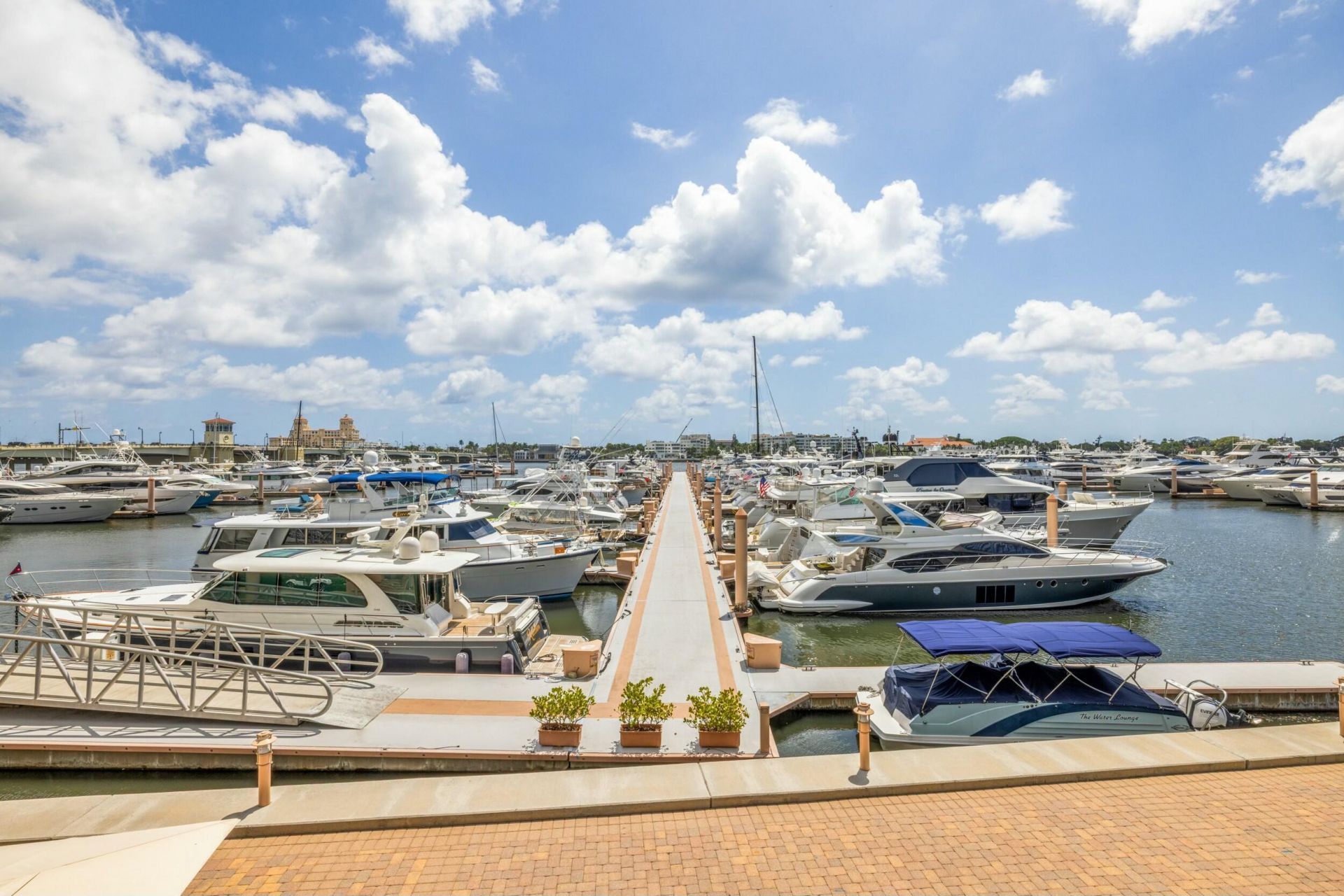 400 N Flagler Drive, Unit 2004, West Palm Beach, FL 33401 Photo