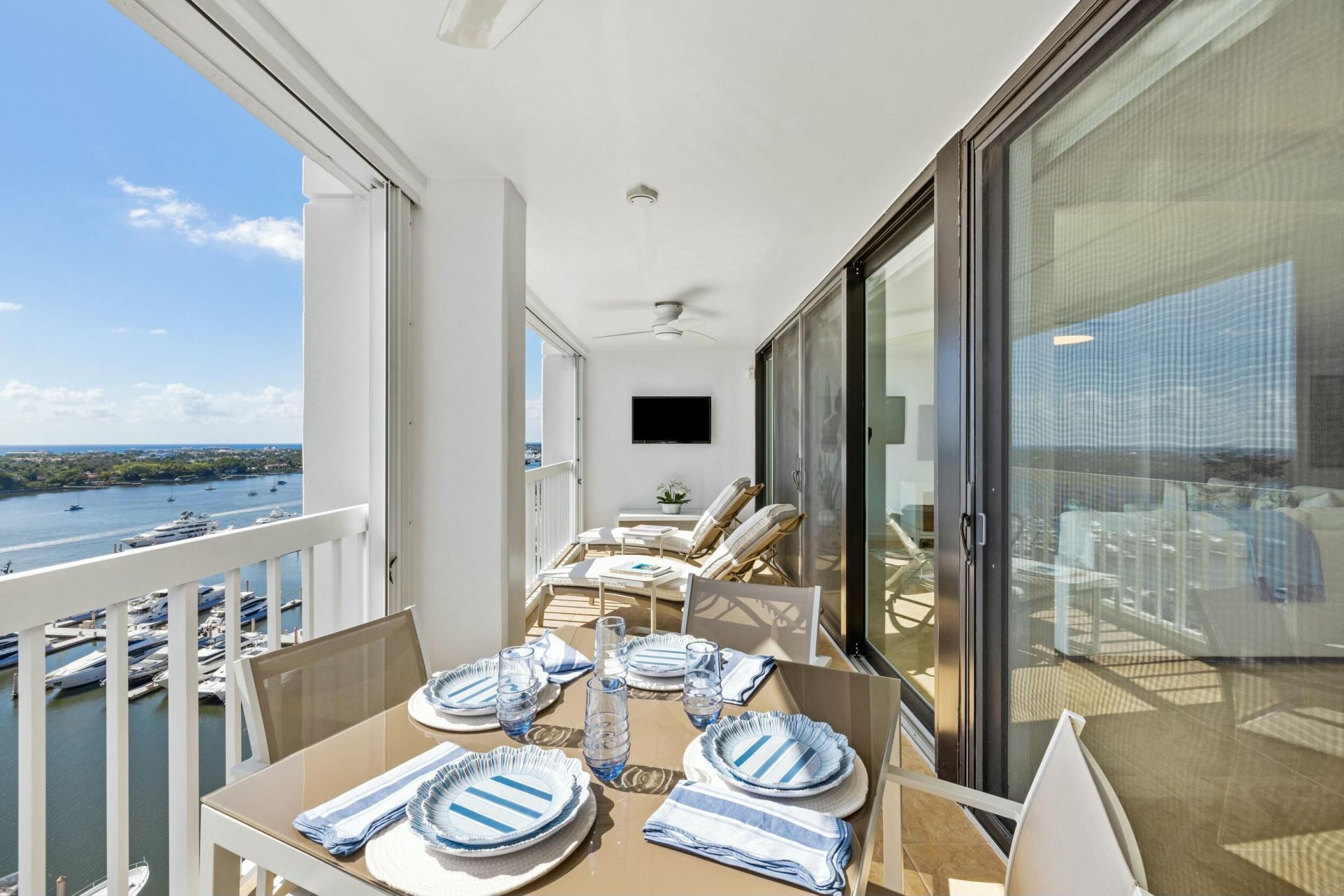 400 N Flagler Drive, Unit 2004, West Palm Beach, FL 33401 Photo