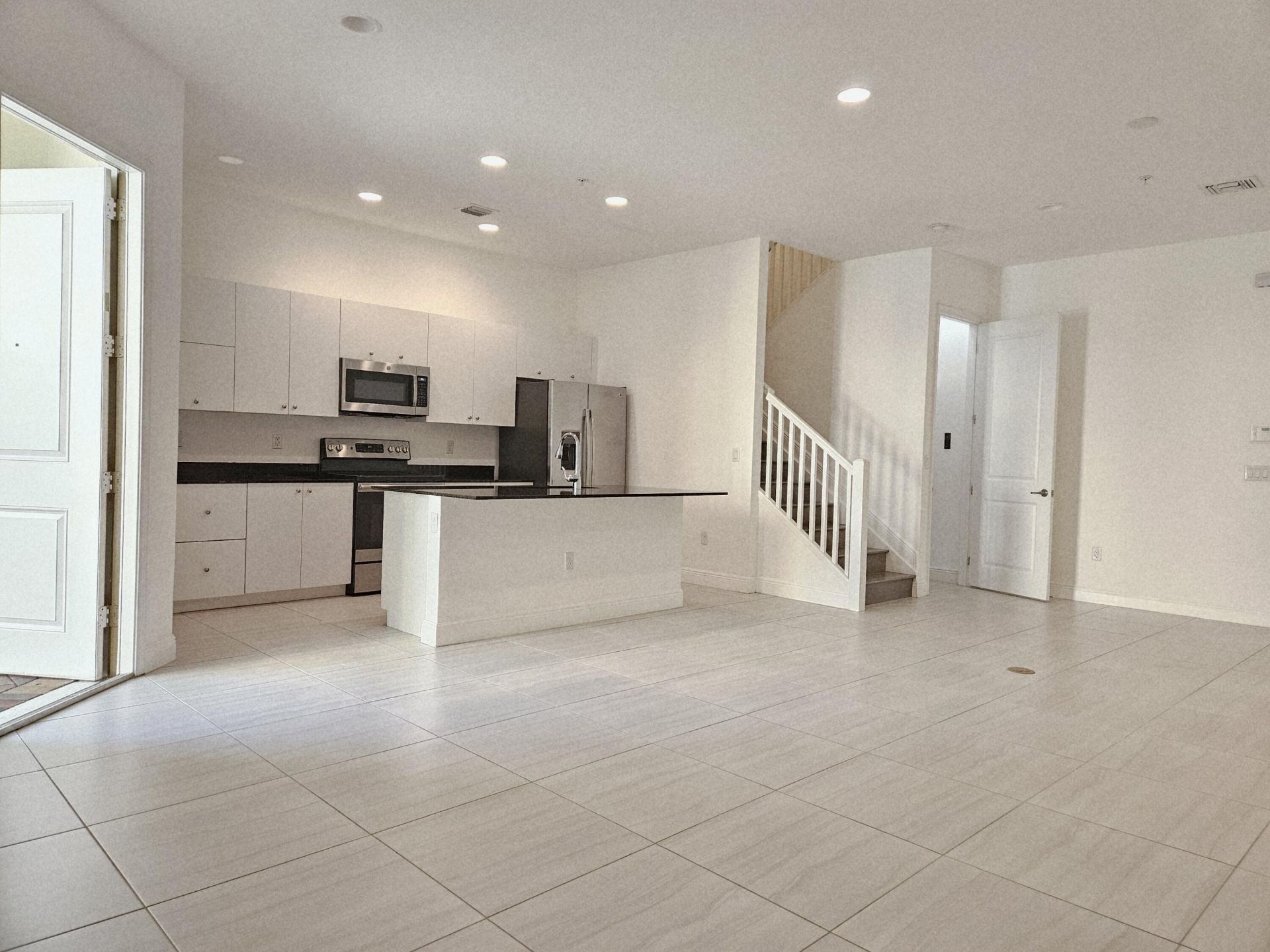 1741 NW 124th Place, Pembroke Pines, FL 33028 Photo