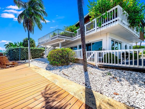 2200 NE 26th Street, Unit A, Wilton Manors, FL 33305