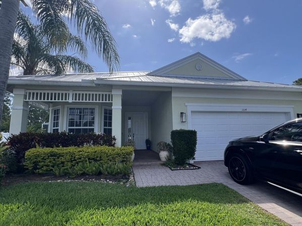 104 NW Pleasant Grove Way, Port St. Lucie, FL 34986