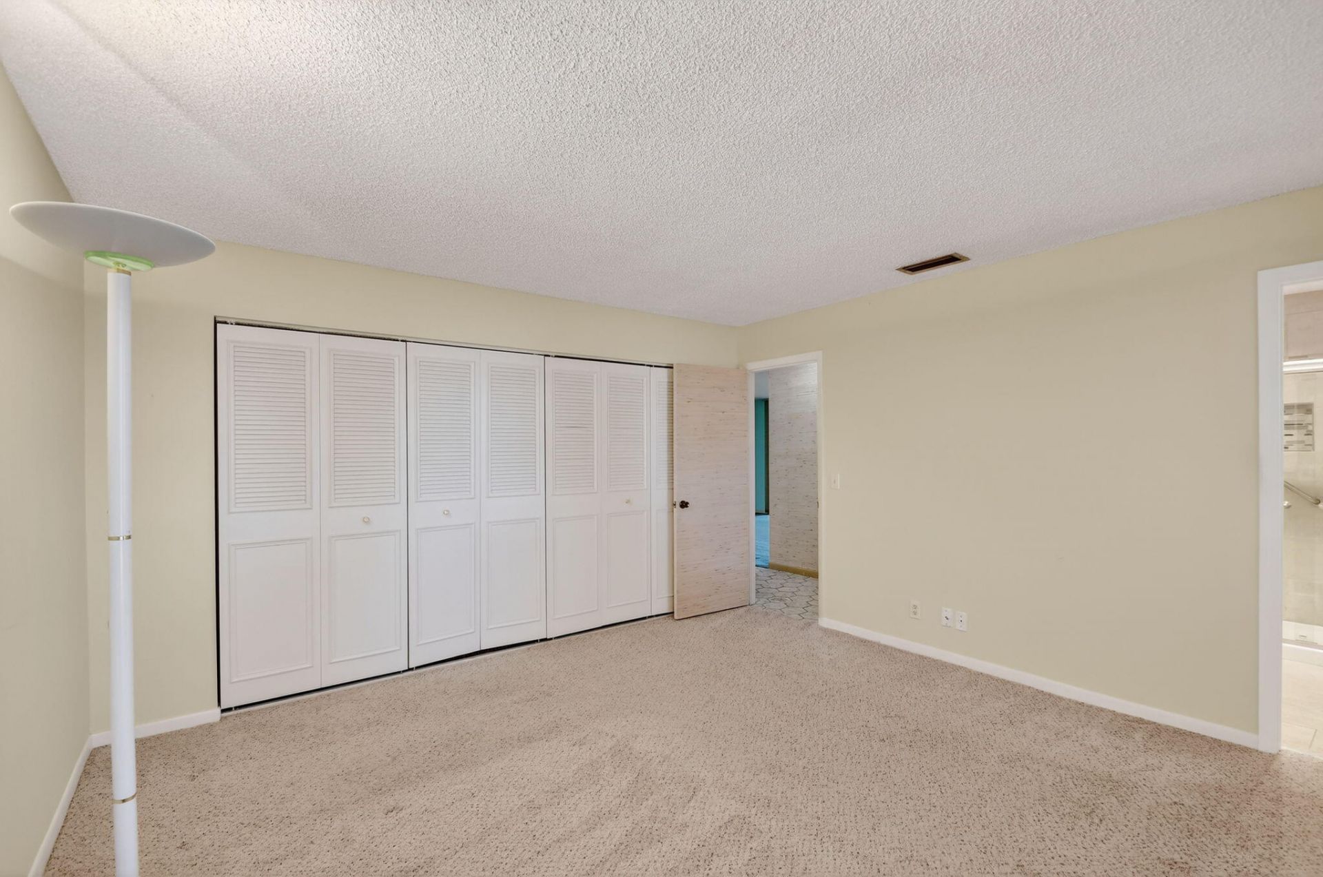 856 A Salem Lane, Lake Worth, FL 33467 Photo