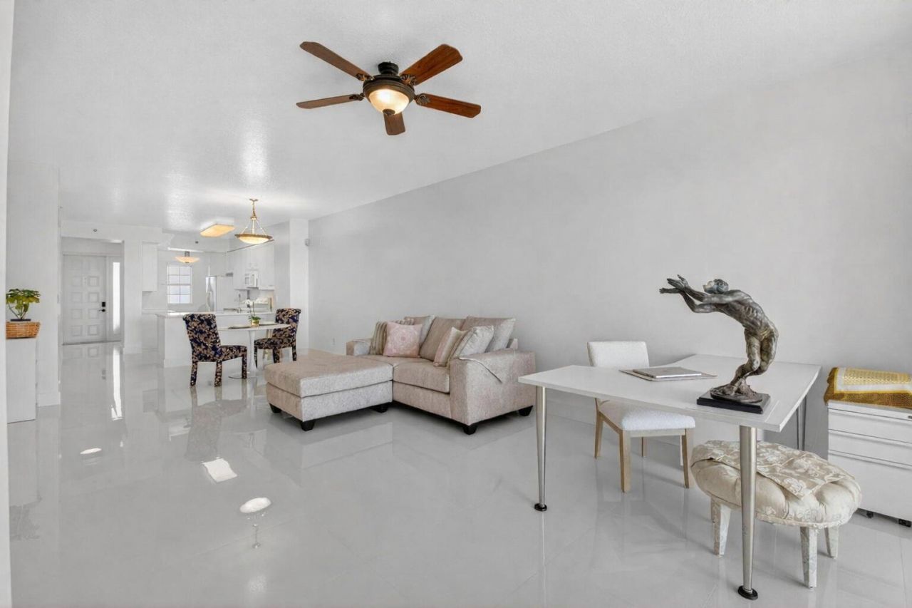 22703 Camino Del Mar, Unit 63, Boca Raton, FL 33433 Photo