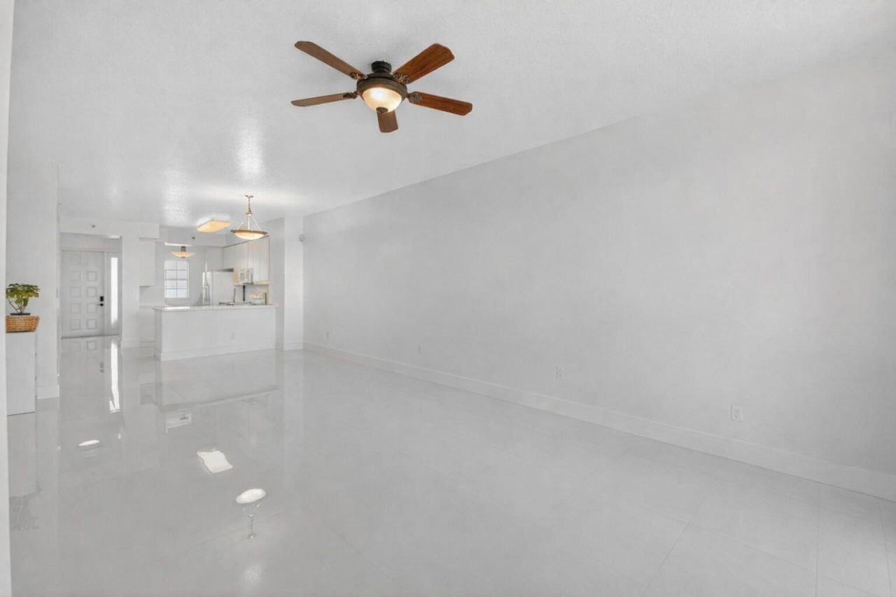 22703 Camino Del Mar, Unit 63, Boca Raton, FL 33433 Photo