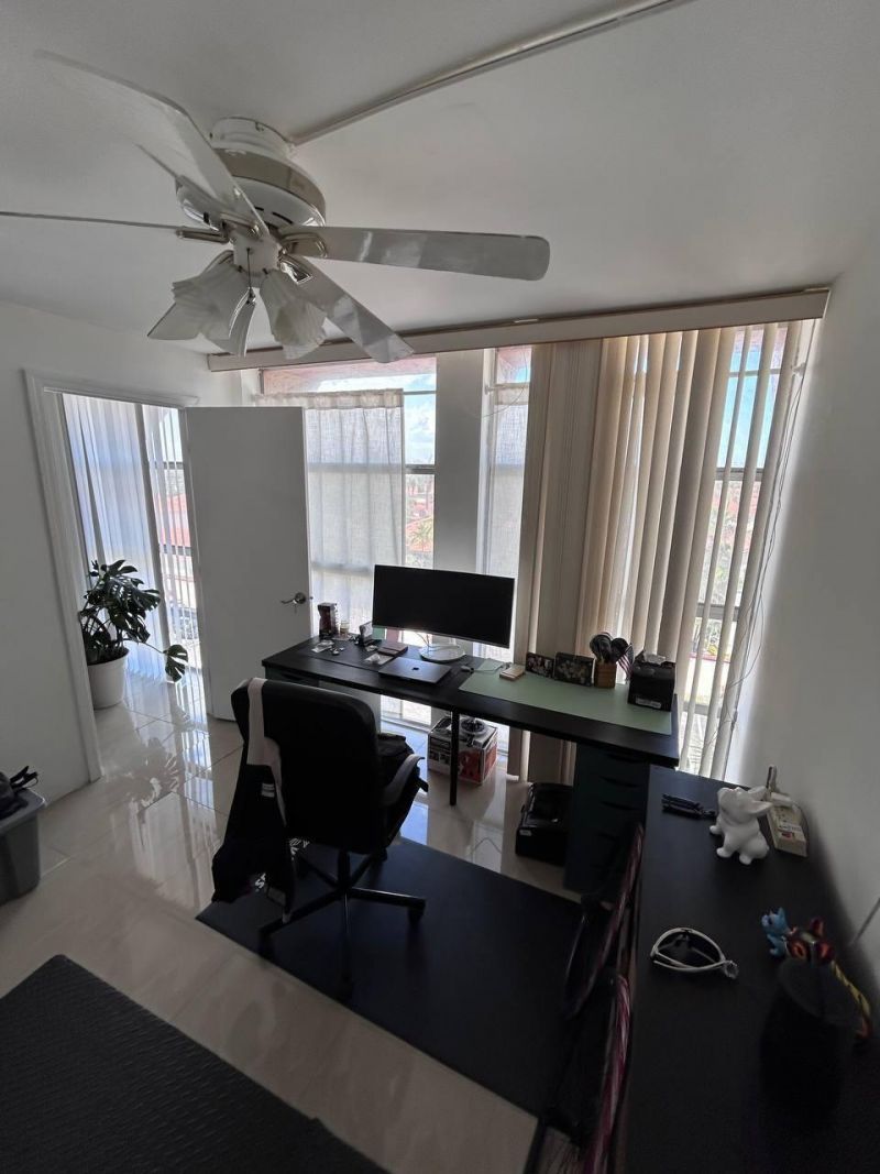 2001 Atlantic Shores Boulevard, Unit 504, Hallandale Beach, FL 33009 Photo